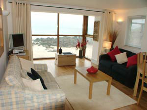 No. 1 Seawall Court - St Ives