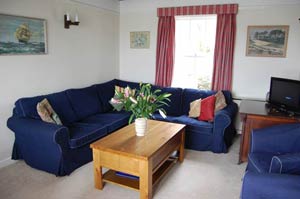 Self Catering in Polzeath - Avalon