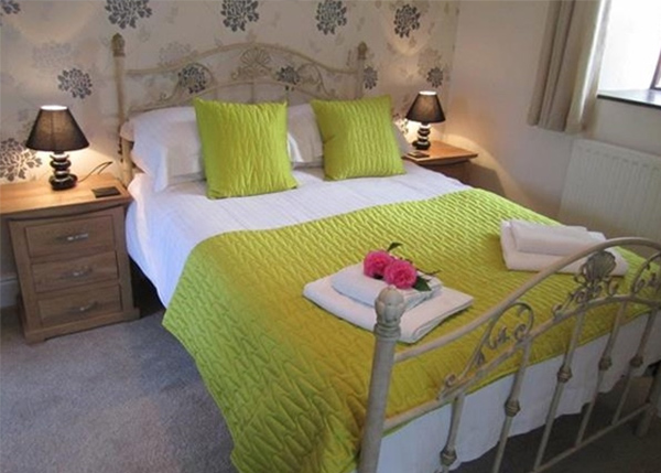 Tremornah Cottage sleeps 6+ Borah Farm Holidays Lamorna Cove