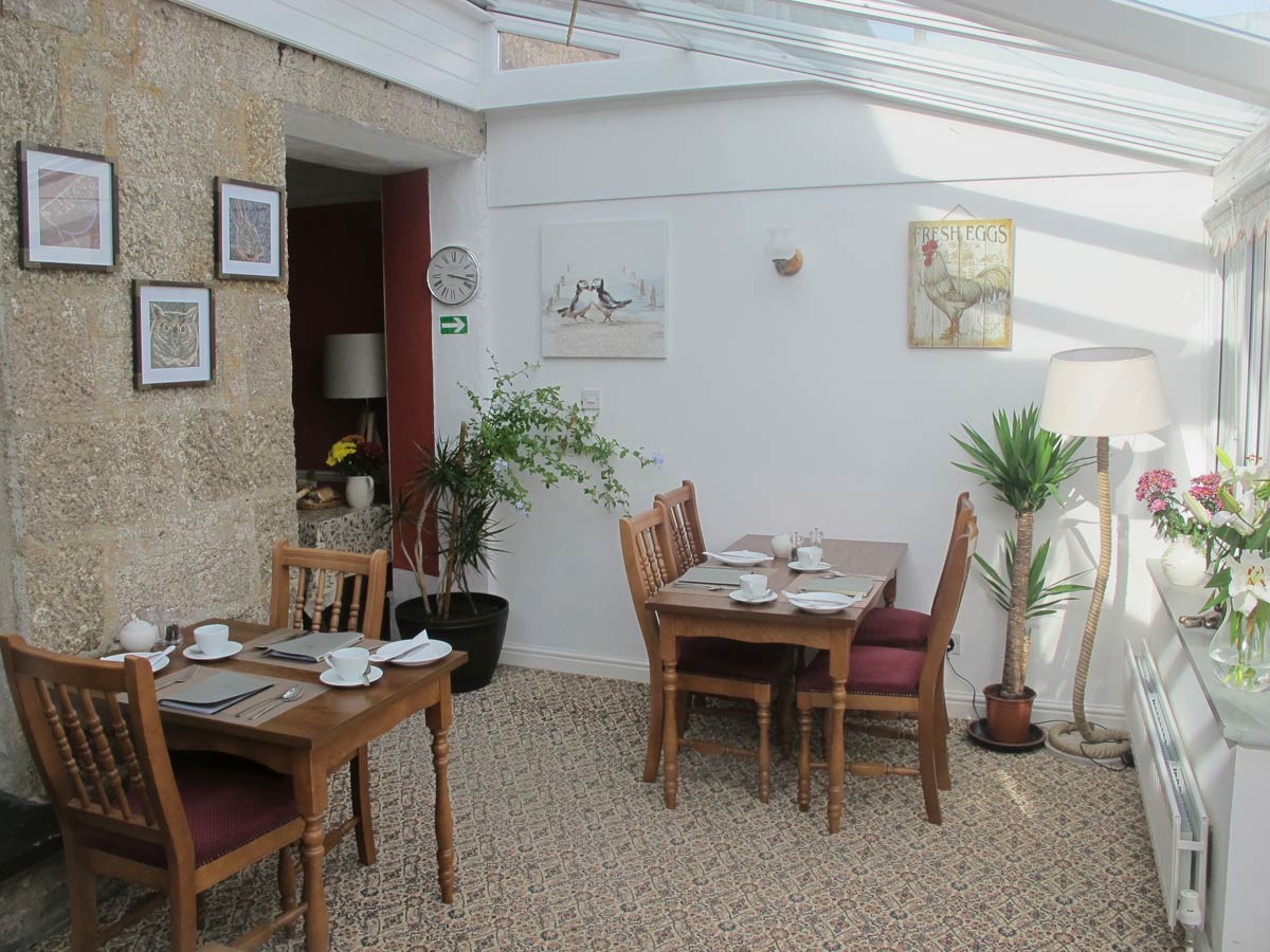 Breakfast room at Bosavern House