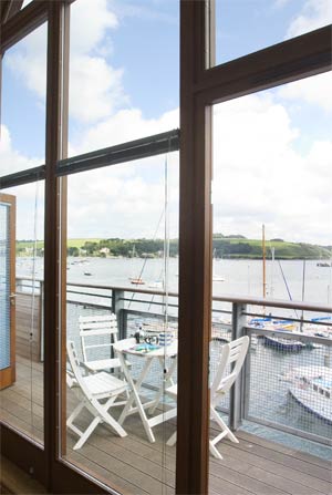 The Bridgedeck Balcony