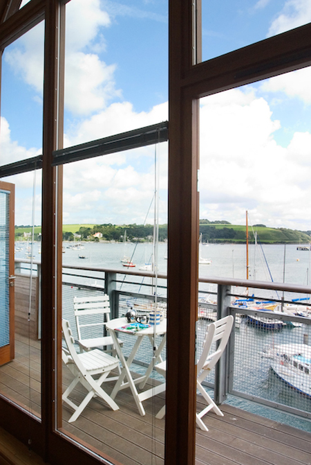 Falmouth - Holiday Apartment with Sea views over Falmouth harbour  - the Bridgedeck Falmouth