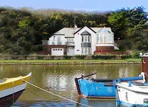 Canalside Self-catering cottage in Bude