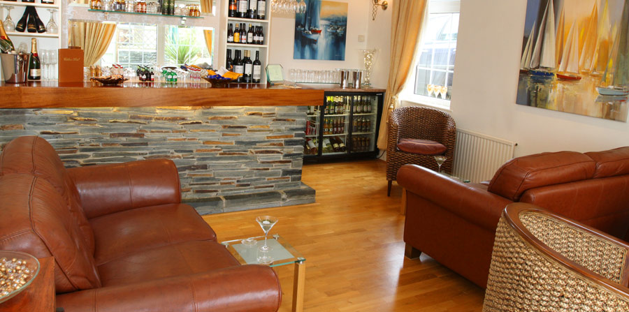 Licensed bar lounge at The Carlton Hotel
