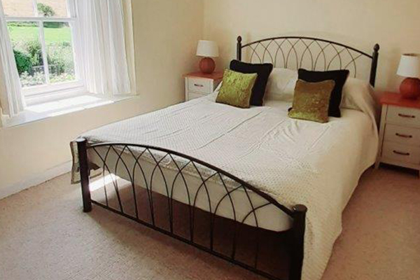 Main bedroom with king size bed