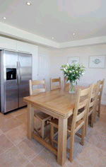 Cliff House, Self-catering holidays in  Trevone Bay