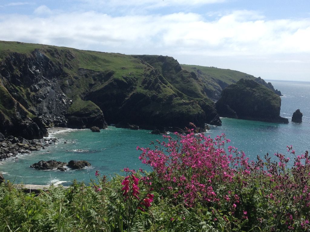 Mullion Harbour