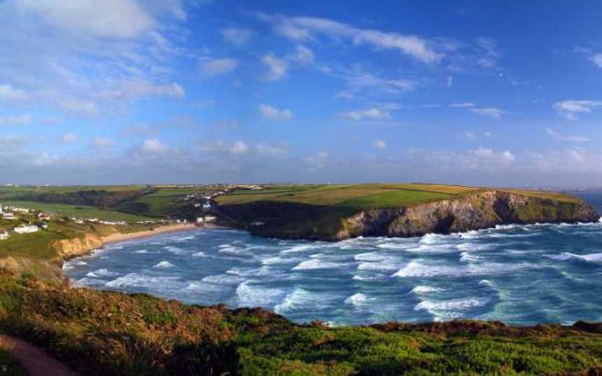  Mawgan Porth Holiday Apartment 