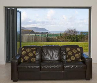 Beach Haven Lounge with views over Widemouth bay