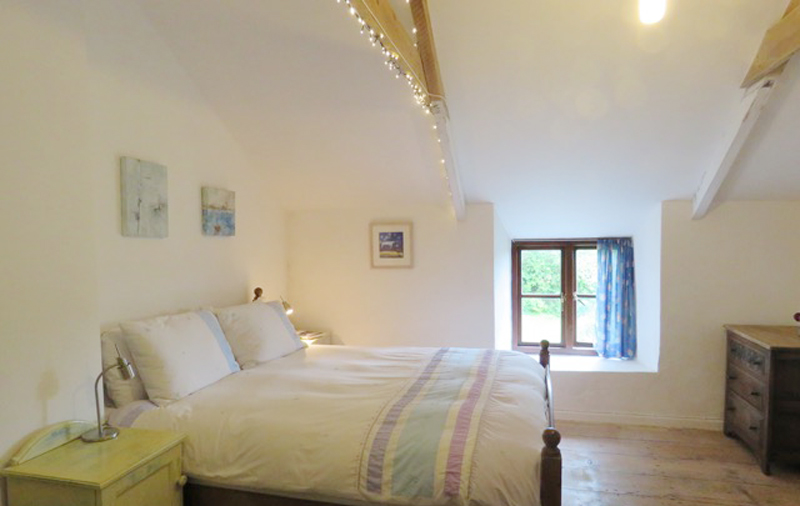 Holiday Cottage in Lamorna Cove - Dolphin Holiday Cottage - Lamorna Cove near Lands End