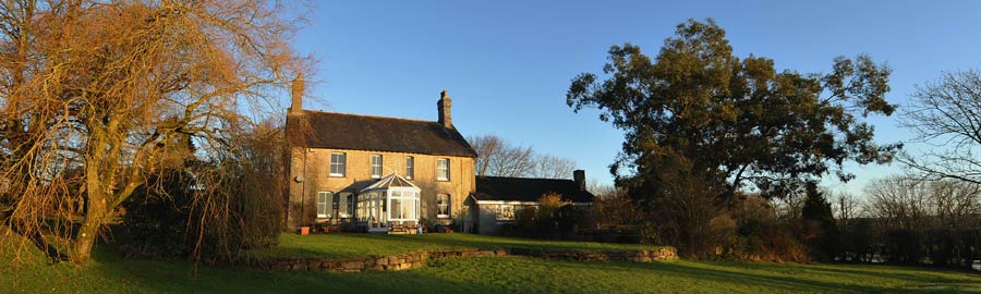 *B&B stays in the Tamar Valley Dorset Farm B&B Launceston