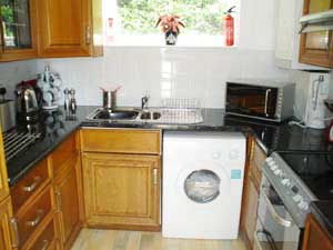 Self catering Mawgan Porth. Self catering lodgings Cornwall. 