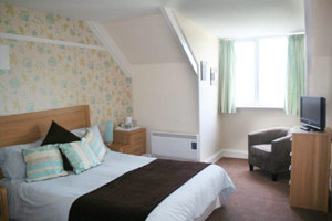 Gannel Bedroom