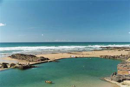 Beach and surfing Holidays in Bude