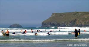 Surfing polzeath beach