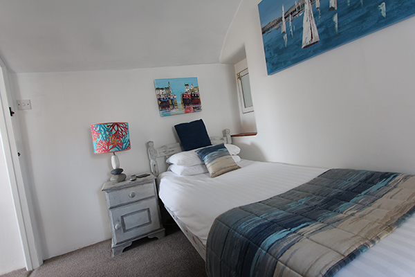 2nd bedroom at Ginentonic Holiday Cottage in St Keverne - Lizard Peninsula -Lounge 