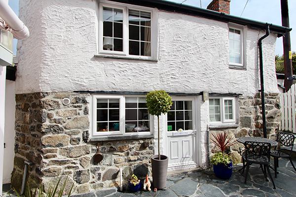Ginentonic Holiday Cottage in St Keverne - Lizard Peninsula