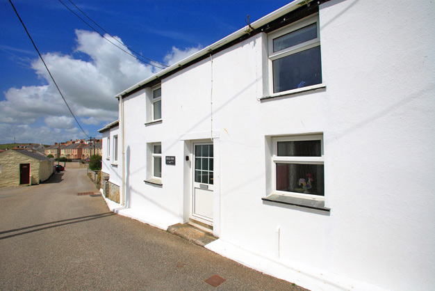 Gulls Way Self Catering Accommodation in Porthleven