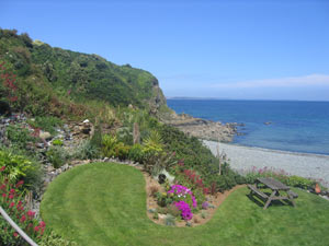 Self-Catering cottage on the Lizard Peninsula | Headland Cottage - Porthallow