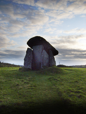 Trethevy Quoit, St Cleer, Cornwall - English Heritage
