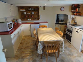 Self Catering Holiday Accommodation Harlyn Bay Cornwall