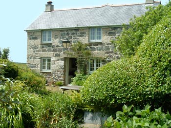 Lizard Holiday Cottage - Higher Roskorwell Holiday Cottage