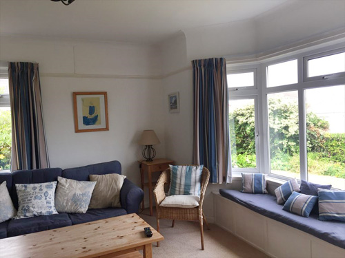 Holidays in Padstow @ Hill Rise sleeps 6 with Sea Views