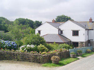 *Homestead B&B Holidays near Perranporth 