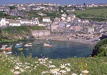 port isaac harbour