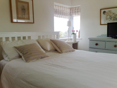 Upstairs Double bedroom