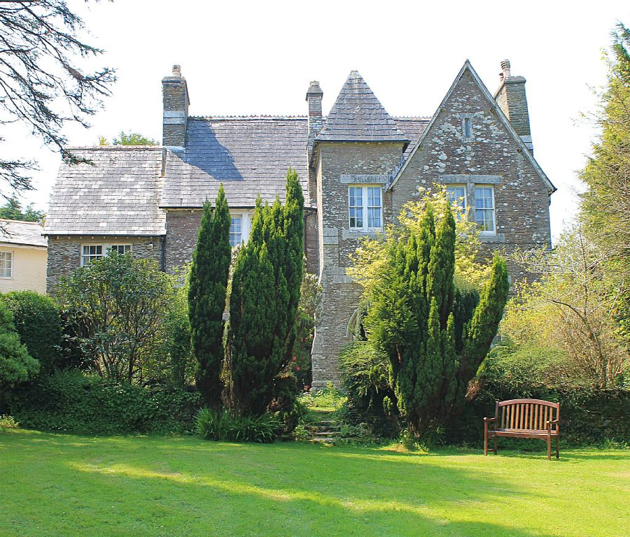 Landaviddy manor Holiday Cottage near Looe