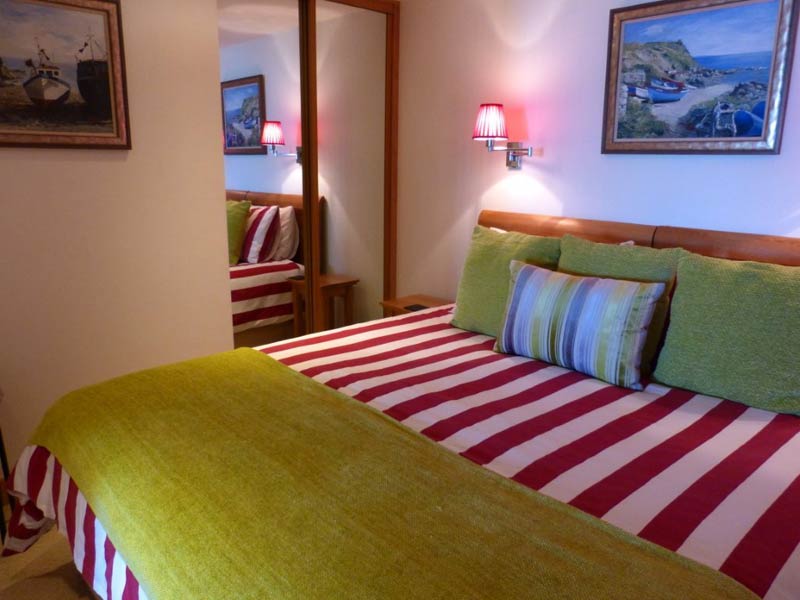 Land's End Hostel and B&B Accommodation