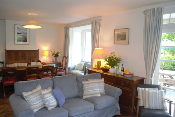 Linkside Living Room Daymer Bay Holidays