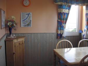 Manhattan is a detached privately owned chalet fully equipped to a high standard throughout sleeping 6 people in 3 double bedrooms. Wonderful views. Only a 5 minute walk from the beach.