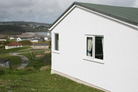 Manhattan holiday chalet Wonderful views over St Ives Bay &  beach.