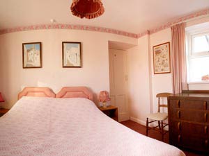 Self-catering in North Cornwall  Maymear Cottage