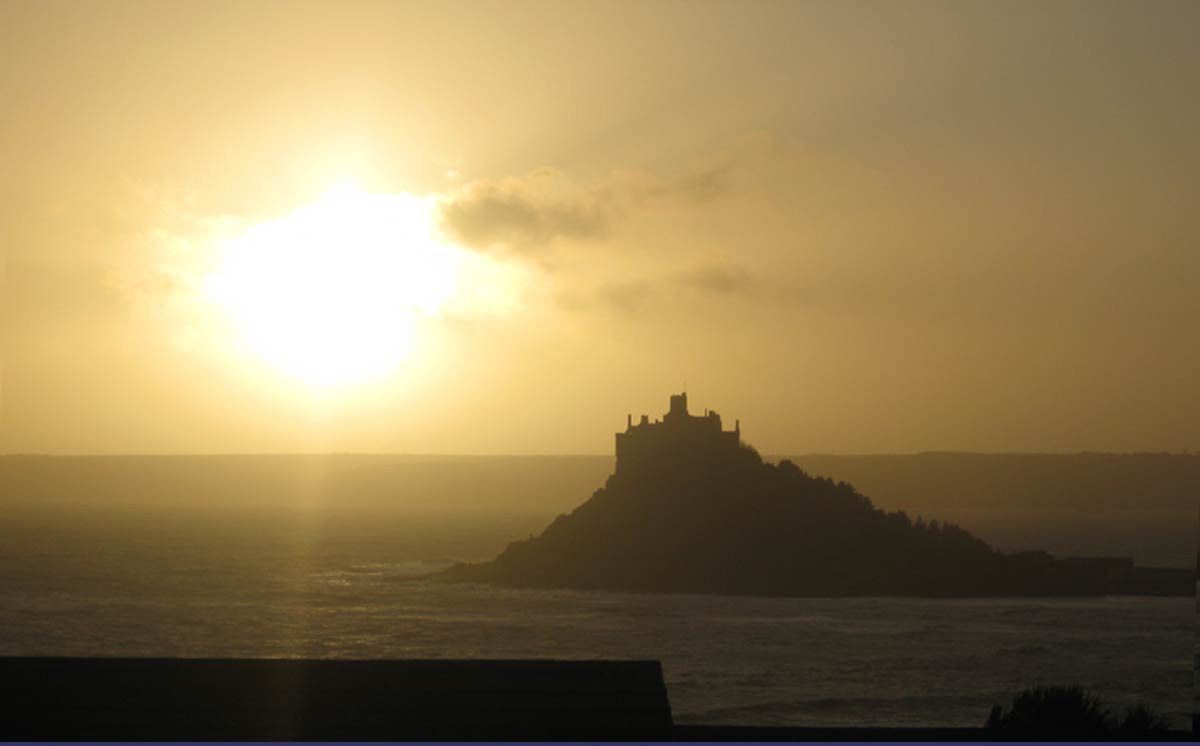   Lands End   Holiday Cottages and B&B - holidays near Penzance