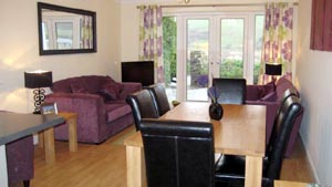 Self Catering Holiday Apartment - Mawgan Porth - Cornwall