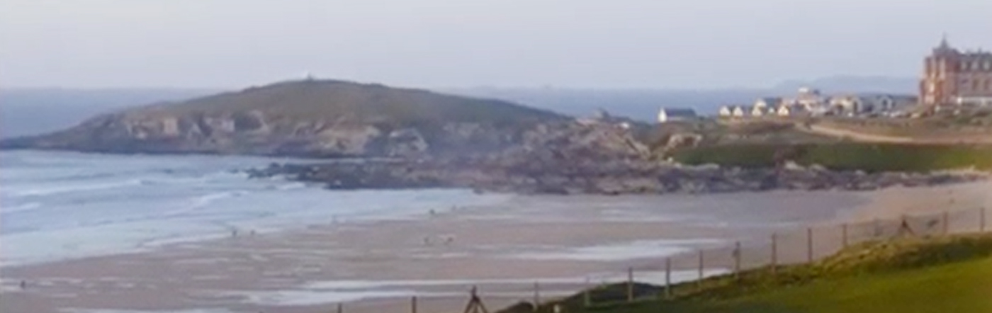 Fistral - Beachside  Holiday Apartment