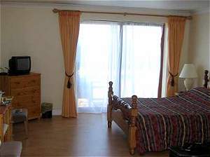 Bed & Breakfast bedroom