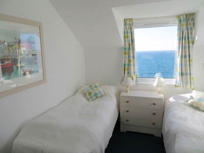 clifftops Holiday Cottage with Sea views over Port Isaac harbour