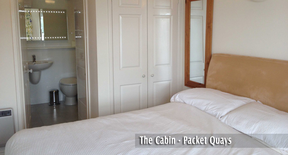 Double bedroom at The Cabin, Packet Quays
