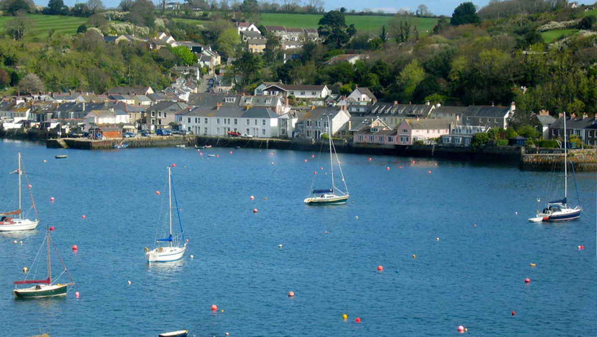 Holiday in falmouth with sea views and Estuary Views