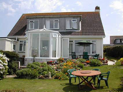 Parc Cres, Mullion, Cornwall Bed and Breakfast Holiday Accommodation