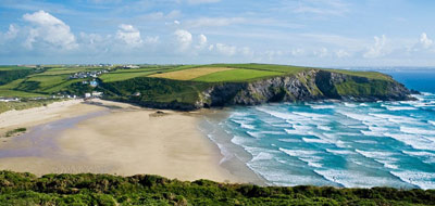  Mawgan Porth Beach