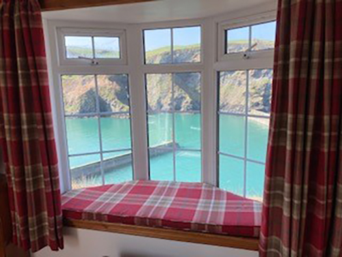 Stunning Views - Holidays in Port Isaac at Providence Cottage