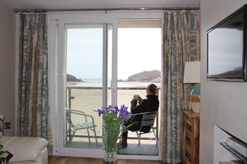 Quarter Deck Apartments - Pennt Treth Balcony
