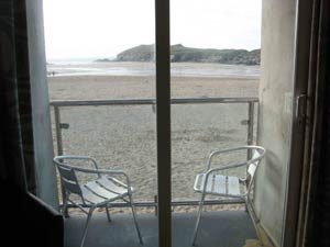 Views over Porth beach from Quarter Deck Apartments - Self Catering in Porth