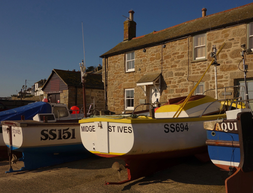 Quay Cottage on Mousehole harbour- sleeps 4