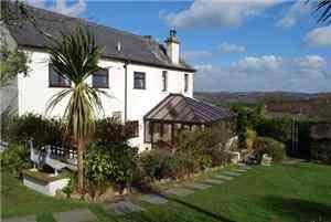 *B&B stays in St Austell Rescorla Farmhouse B&B St Austell